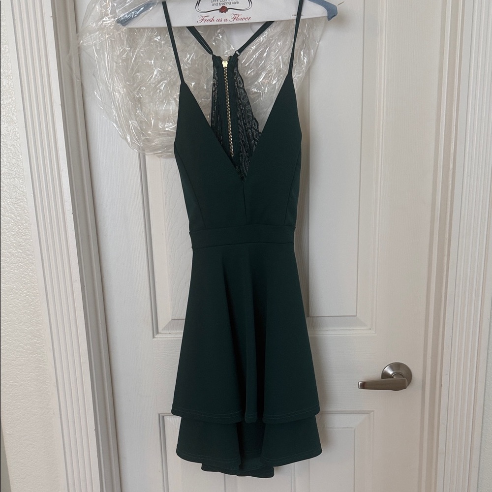 Elegant Black Sleeveless Dress